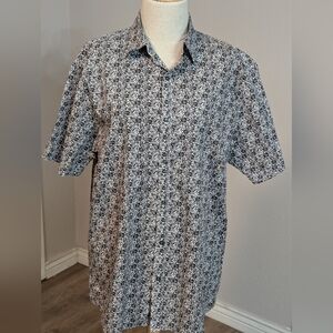Men's Michael Kors Black and White Patterned Shirt size XL slim fit